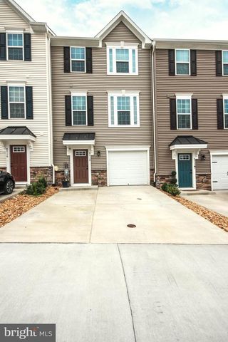 8718 STEVENSON LN, Spotsylvania, VA 22553