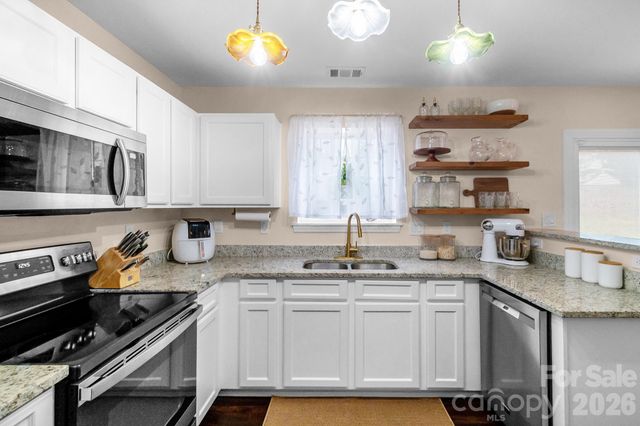 10803 Northgate Trail Drive, Charlotte, NC 28215