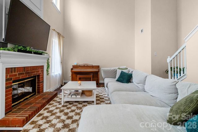 10803 Northgate Trail Drive, Charlotte, NC 28215