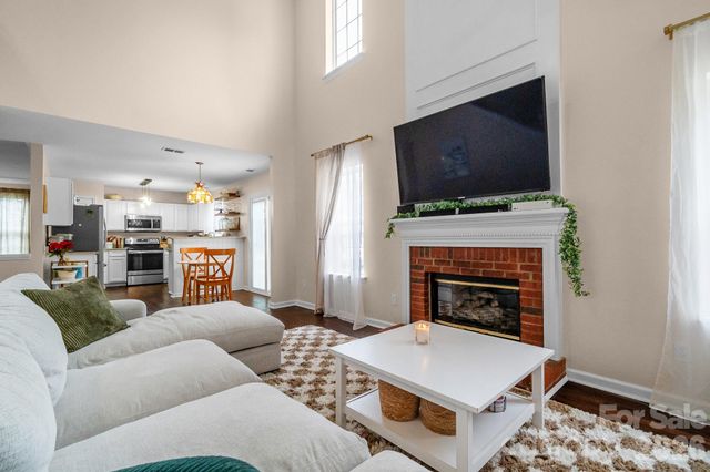 10803 Northgate Trail Drive, Charlotte, NC 28215