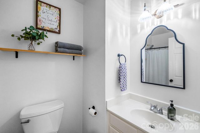 10803 Northgate Trail Drive, Charlotte, NC 28215