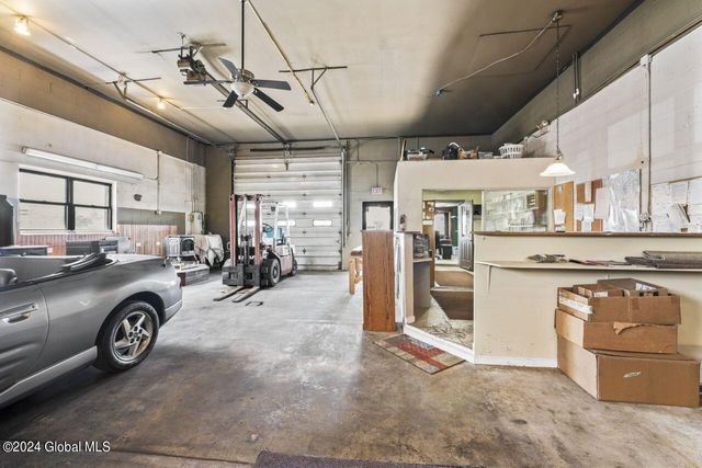 111 Nott Terrace, Schenectady, NY 12308