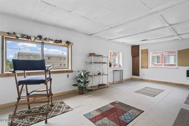 111 Nott Terrace, Schenectady, NY 12308