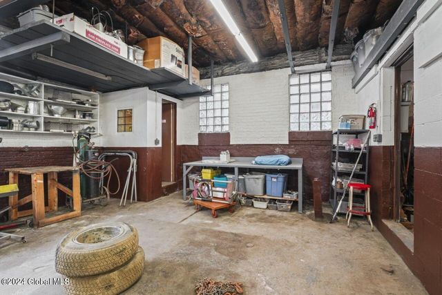 111 Nott Terrace, Schenectady, NY 12308