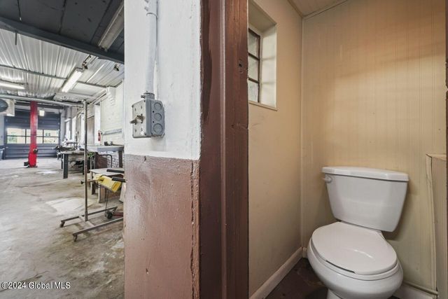 111 Nott Terrace, Schenectady, NY 12308