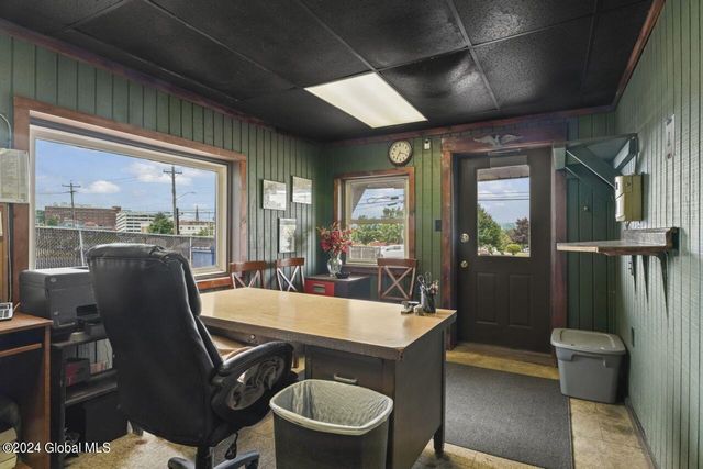 111 Nott Terrace, Schenectady, NY 12308