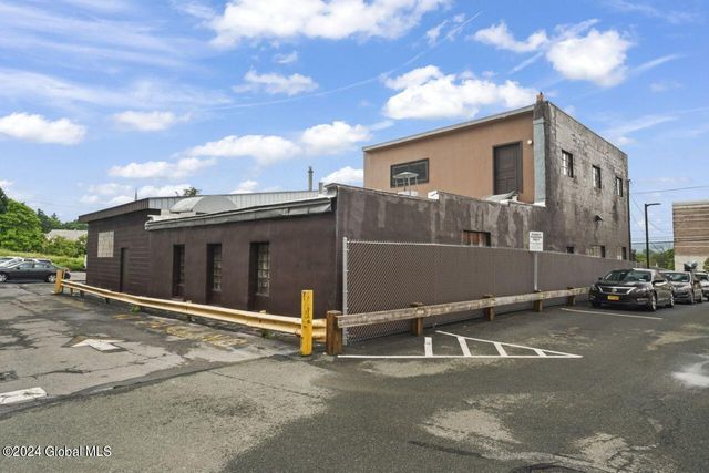 111 Nott Terrace, Schenectady, NY 12308