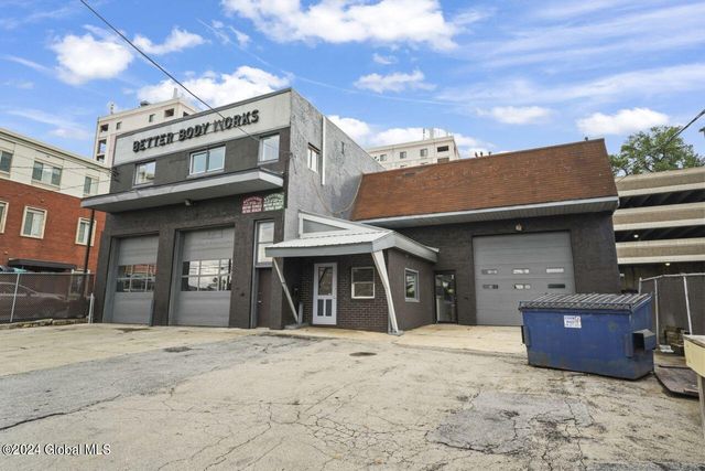 111 Nott Terrace, Schenectady, NY 12308