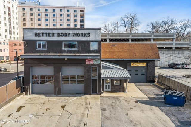 111 Nott Terrace, Schenectady, NY 12308