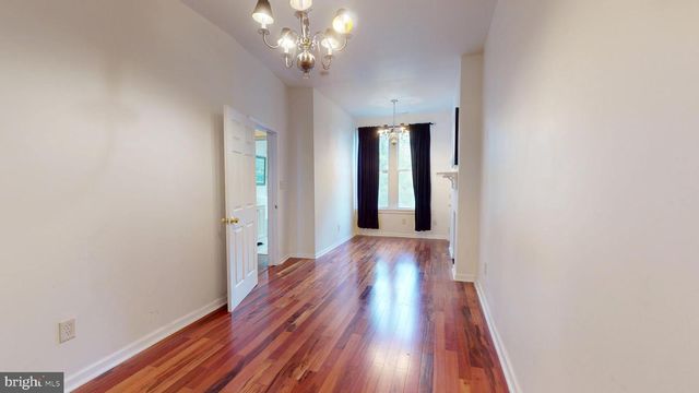 2431 CALVERT ST N, Baltimore, MD 21218