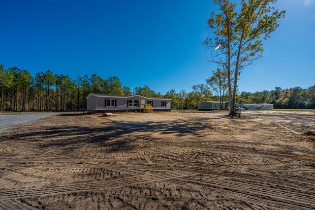 112 Pine Arbor Lane, Pinopolis, SC 29469