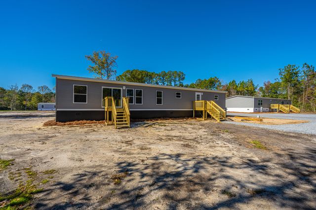 112 Pine Arbor Lane, Pinopolis, SC 29469