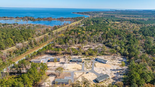 112 Pine Arbor Lane, Pinopolis, SC 29469