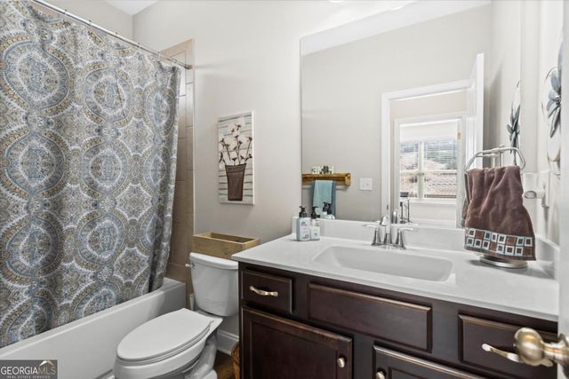 6910 Concord Brook Lane, Cumming, GA 30028