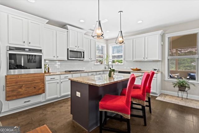 6910 Concord Brook Lane, Cumming, GA 30028