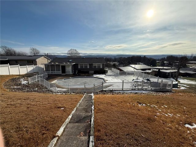 31 BELMEADE TERRACE, South Union Twp, PA 15401