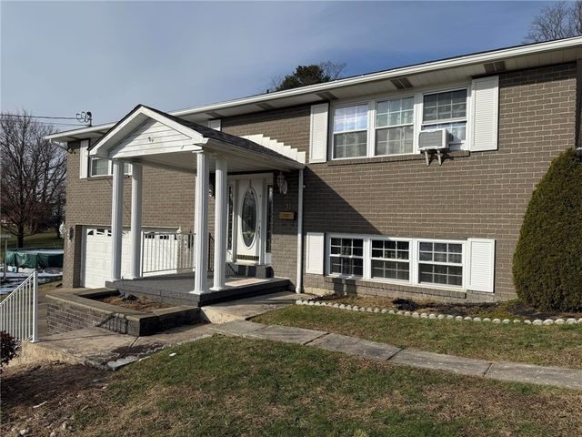 31 BELMEADE TERRACE, South Union Twp, PA 15401