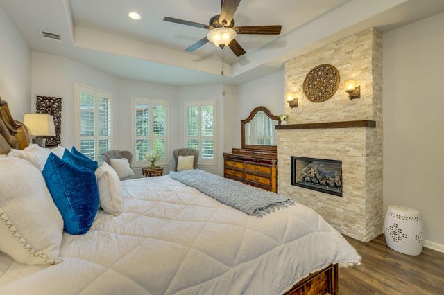 11708 Palisades PKWY, Austin, TX 78732