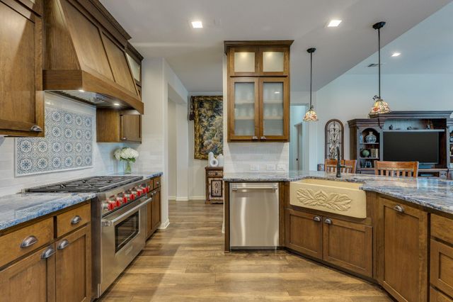 11708 Palisades PKWY, Austin, TX 78732