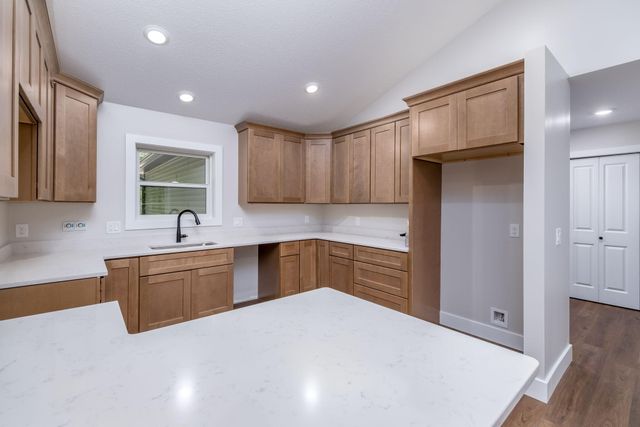 6897 Abbey Lane, Morton Twp, MI 49346