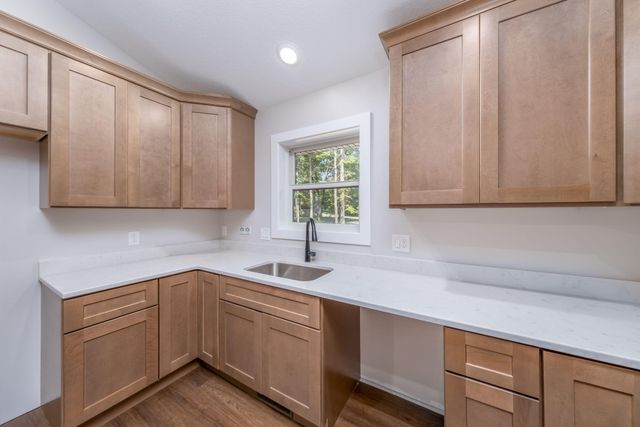 6897 Abbey Lane, Morton Twp, MI 49346