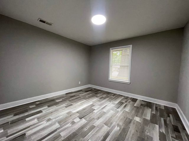 1745 OZAN ST, Memphis, TN 38108