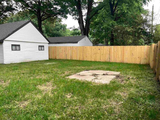 1745 OZAN ST, Memphis, TN 38108