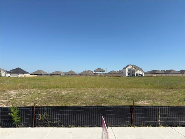 1209 Patriot Drive, College Station, TX 77845