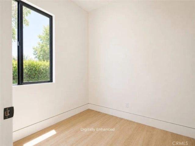 12039 Tiara, North Hollywood, CA 91601
