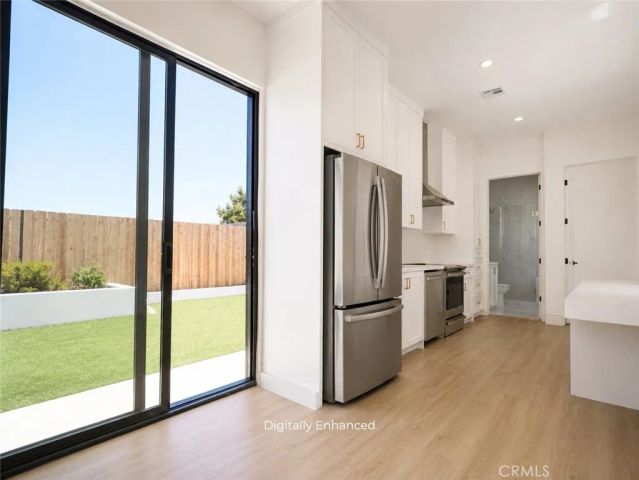 12039 Tiara, North Hollywood, CA 91601