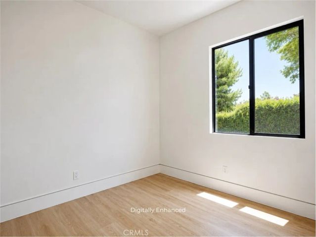 12039 Tiara, North Hollywood, CA 91601