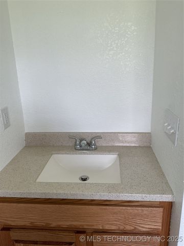 12557 Territory, Kingston, OK 73439