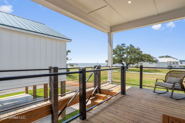 577 Maria Avenue, Gulfport, MS 39501