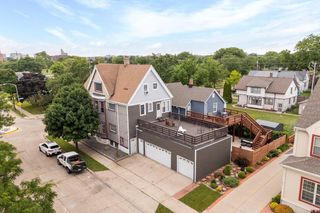 600 W Garfield AVENUE #602, Milwaukee, WI 53212