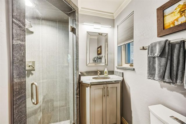 1810 Elmhurst Avenue, Nichols Hills, OK 73120