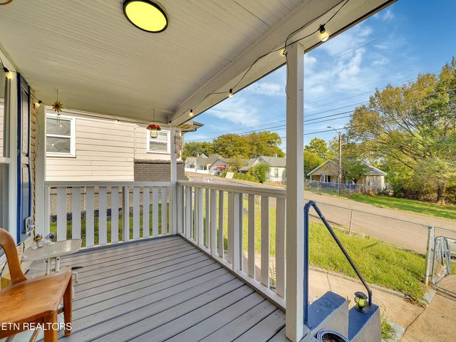 2123 Vermont Ave, Knoxville, TN 37921