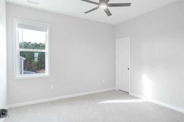 242 W Ravano Drive, Clayton, NC 27527