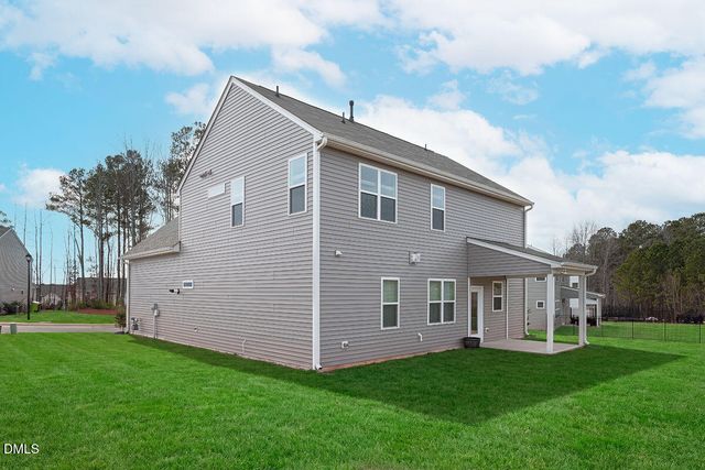 242 W Ravano Drive, Clayton, NC 27527