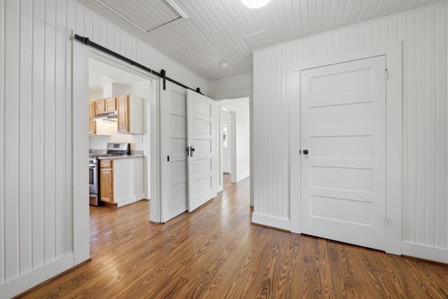 23 N Harris Street, Bellville, TX 77418