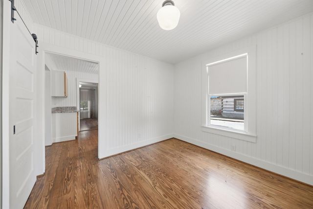 23 N Harris Street, Bellville, TX 77418