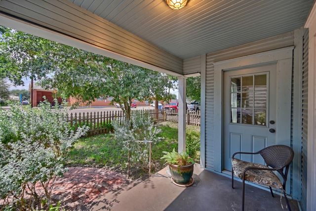 23 N Harris Street, Bellville, TX 77418