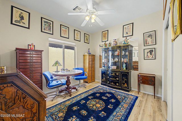 1137 S Speckled Stone Way, Tucson, AZ 85710