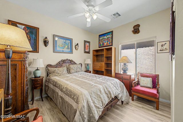 1137 S Speckled Stone Way, Tucson, AZ 85710