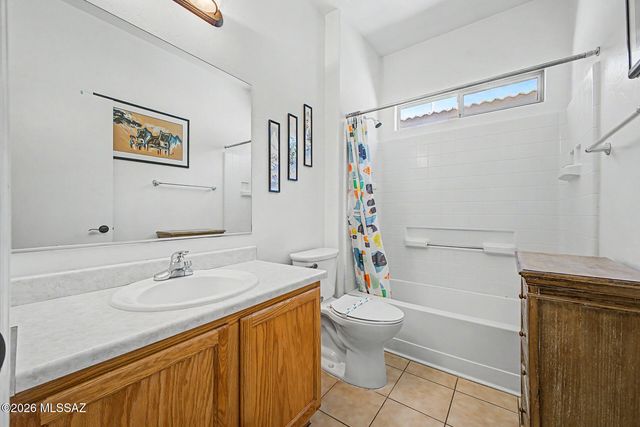 1137 S Speckled Stone Way, Tucson, AZ 85710