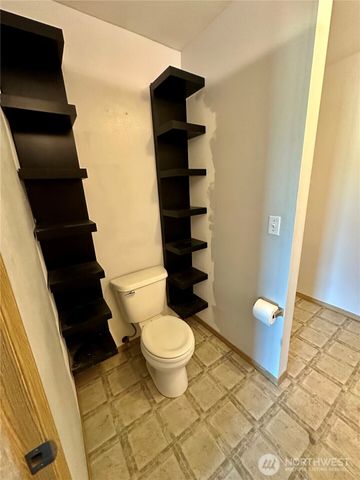 20003 Kuper Court SW, Centralia, WA 98531