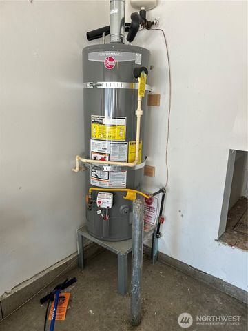 20003 Kuper Court SW, Centralia, WA 98531