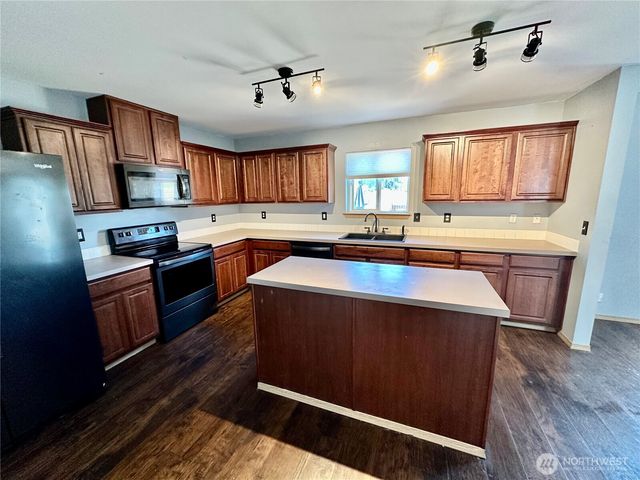 20003 Kuper Court SW, Centralia, WA 98531