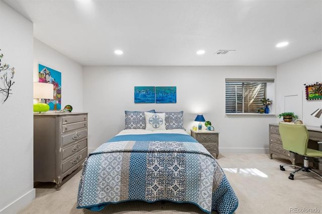 1567 W Briarwood Avenue, Littleton, CO 80120