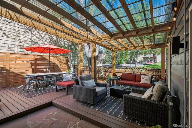 1567 W Briarwood Avenue, Littleton, CO 80120