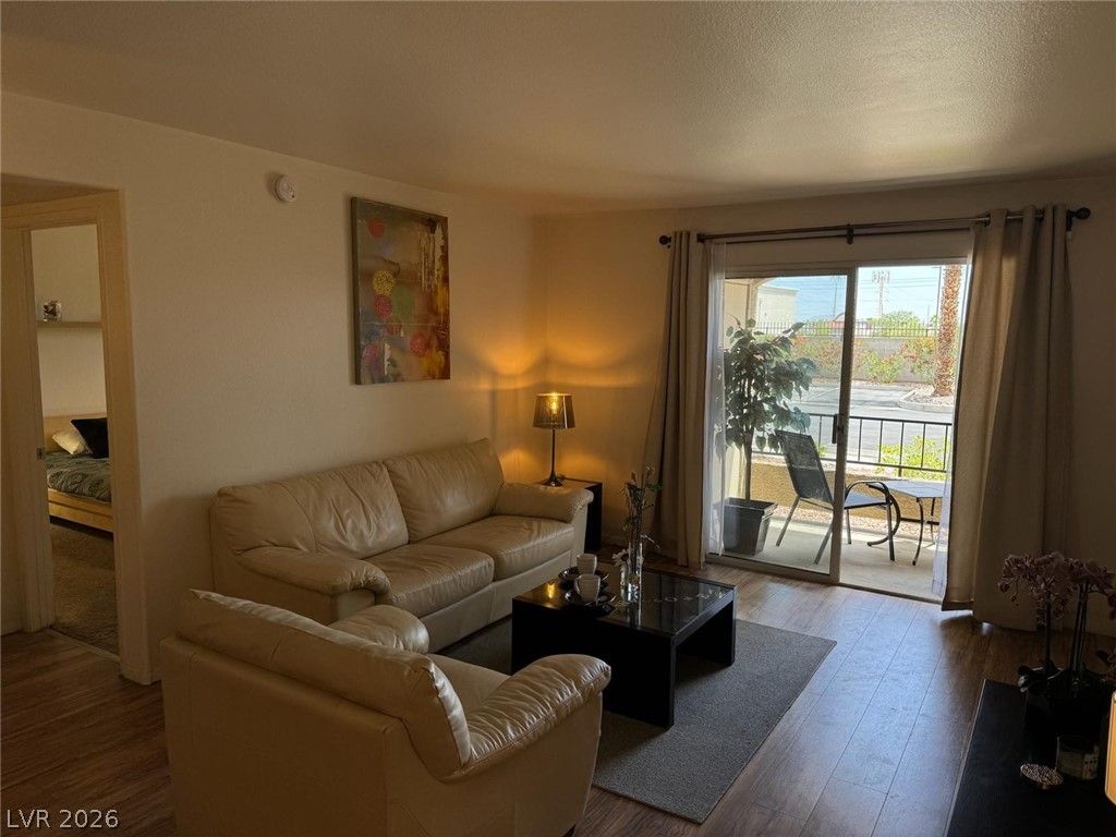7885 West Flamingo Road 1002, Las Vegas, NV 89147